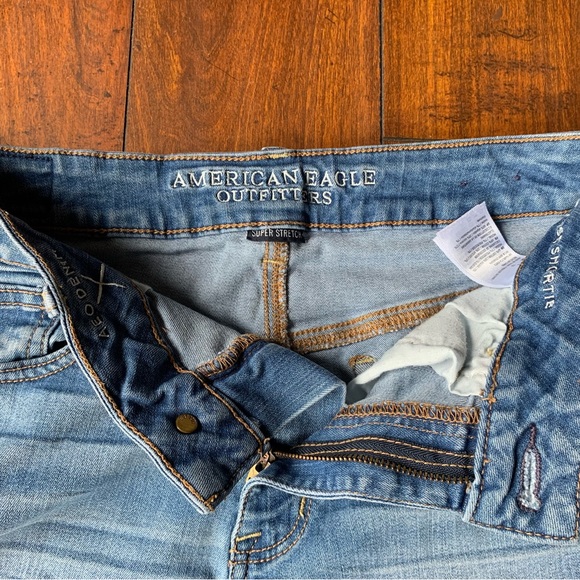 American Eagle denim shorts. - Picture 4 of 4